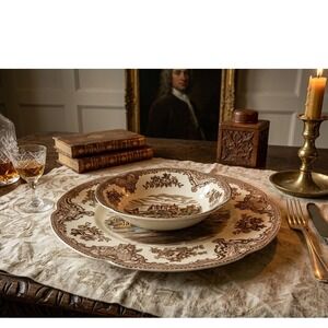 Johnson Brothers Old Britain Castles Windsor in 1792 Dinner Plate Brown Multi